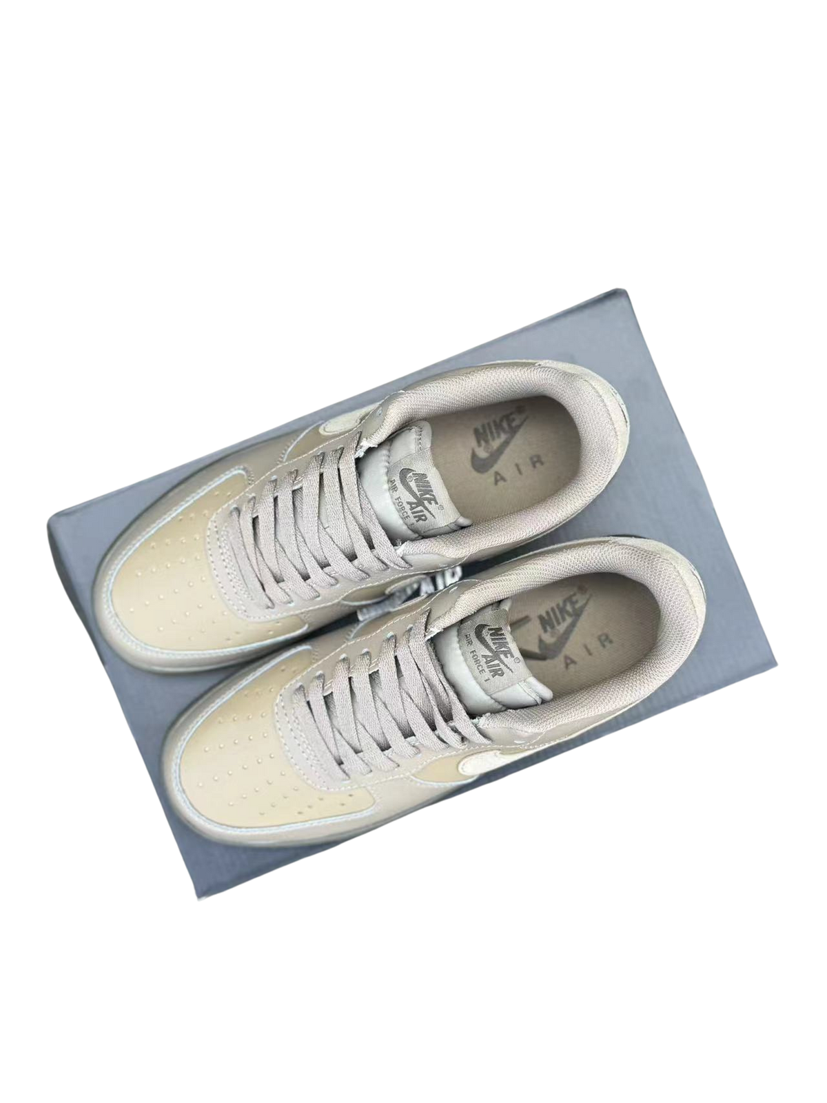 Tênis Nike Air Force 1 Low Neutro