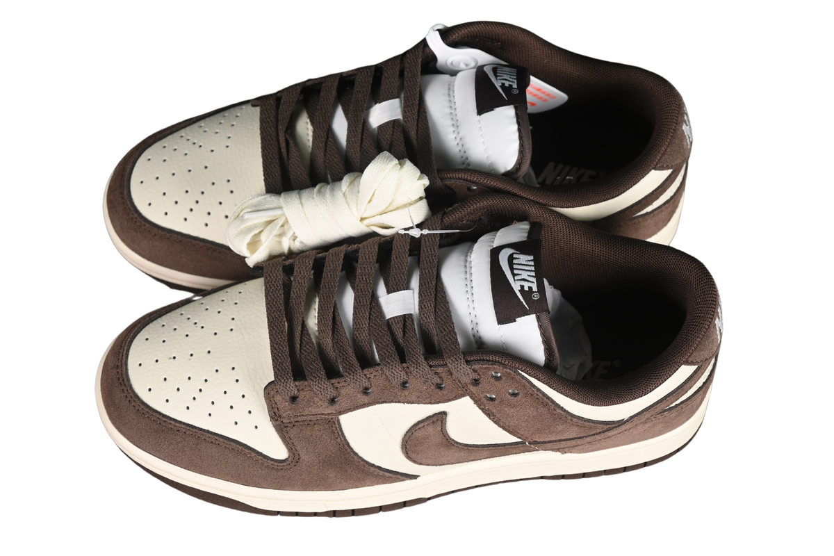 Nike Dunk Low "Mocha"